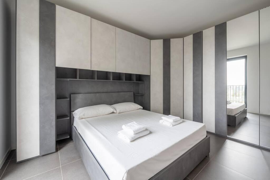 We Home - Uptown74 Bloom Apartment - Milano מראה חיצוני תמונה