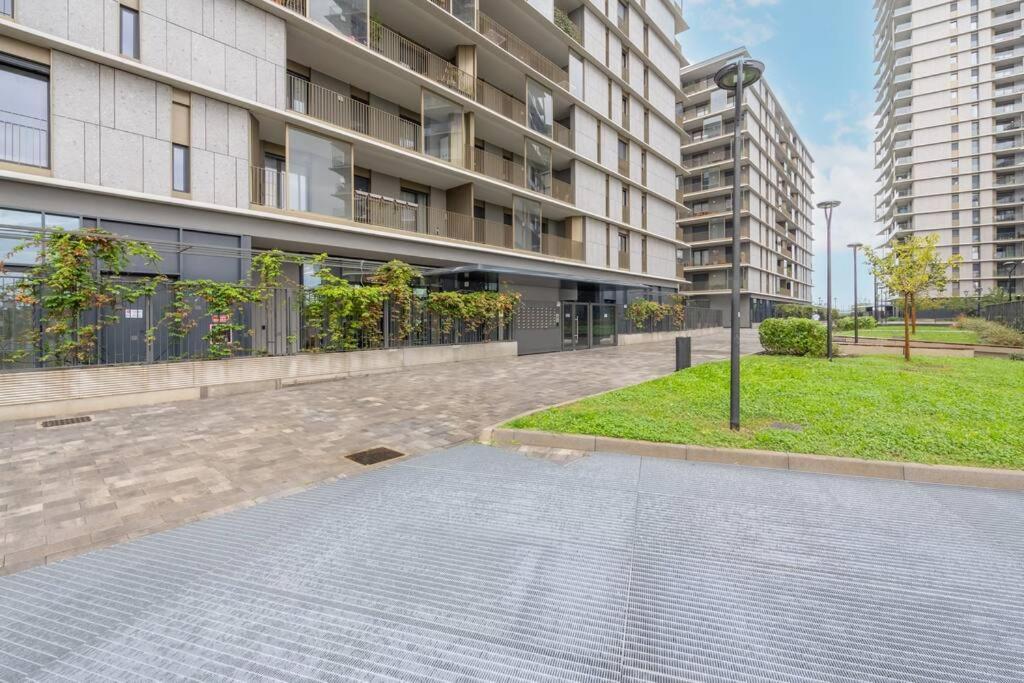 We Home - Uptown74 Bloom Apartment - Milano מראה חיצוני תמונה
